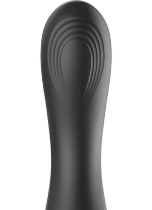 Schwarzer silikongriff mit konzentrischen kreisrillen für grip am ibiza austauschbaren klitorisstimulator und pulsations-g-punkt-vibrator