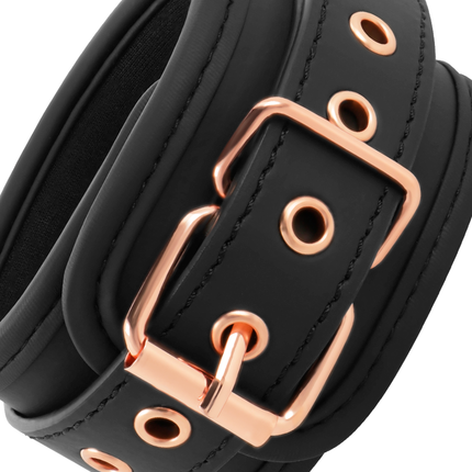 COQUETTE CHIC DESIRE - ESPOSAS DE FANTASÍA DE CUERO VEGANO CON FORRO DE NOPRENE