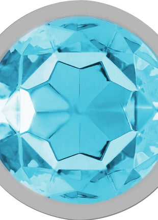 Rundes, facettiertes hellblaues glassteinchen in silberfarbenem aluminium analplug der größe m intense