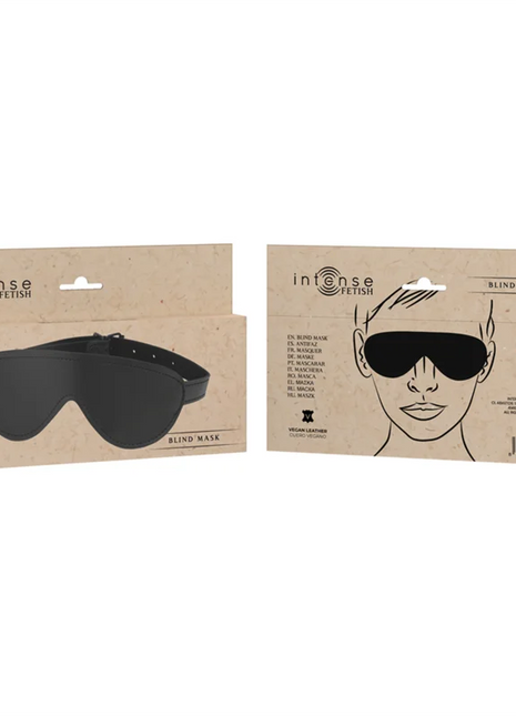 Schwarze vegane blindmaske intense fetish in brauner papierschachtel mit intensive fetischbeschriftung