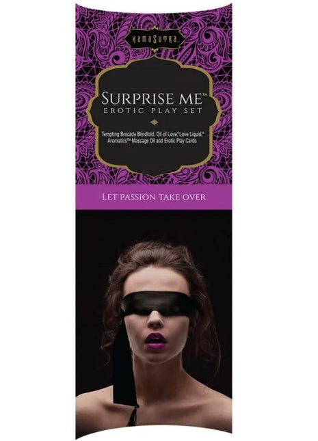 Verpackung des kamasutra surprise me erotik-kits mit lila schwarzem design und frau mit blindfold