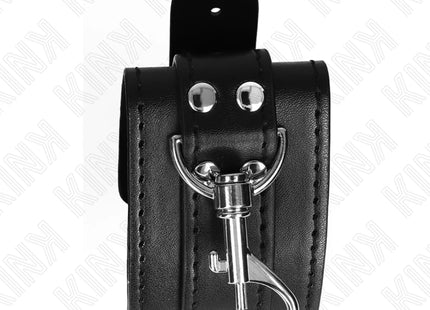 KINK - ABSCHLIEßBARE DUNGEON HANDGELENKSFESSELN SCHWARZ VERSTELLBAR 21-28 CM X 5,5 CM