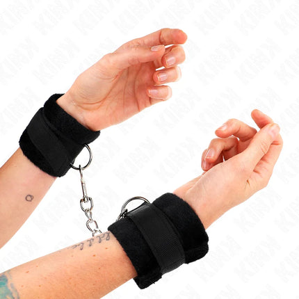 KINK - BEGINNER PELZHANDMANSCHETTEN SCHWARZ 30 X 7 CM