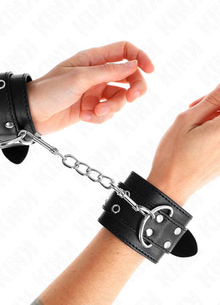 KINK - HANDGELENKFESSEL MIT DOPPELTER SCHNALLE SCHWARZ VERSTELLBAR 19-26 CM