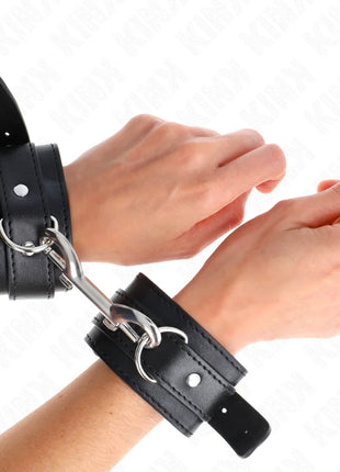 KINK - HANDGELENKFESSELN - EINZELNE NIETENREIHE SCHWARZ VERSTELLBAR 17-28 CM X 5 CM