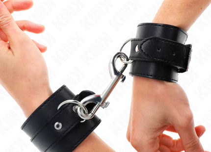 KINK - HANDGELENKFESSELN - EINZELNE NIETENREIHE UND GROSSE SCHNALLE SCHWARZ VERSTELLBAR 17-28 CM X 5 CM