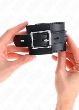 KINK - HANDGELENKFESSELN SCHWARZ MIT SCHWARZEM GÜRTEL VERSTELLBAR 17-28 CM X 6 CM