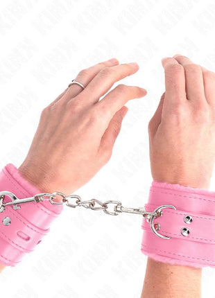 KINK - PELZGEFÜTTERTE HANDGELENKFESSELN MIT QUADRATISCHEN LÖCHERN ROSA UND ROSA GÜRTEL VERSTELLBAR 17-29 CM X 6 CM