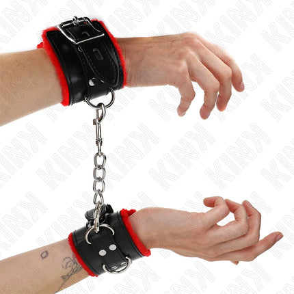 KINK - PELZGEFÜTTERTE HANDGELENKFESSELN MIT QUADRATISCHEN LÖCHERN ROTER UND SCHWARZER GÜRTEL VERSTELLBAR 17-29 CM X 6 CM