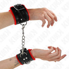 KINK - PELZGEFÜTTERTE HANDGELENKFESSELN MIT QUADRATISCHEN LÖCHERN ROTER UND SCHWARZER GÜRTEL VERSTELLBAR 17-29 CM X 6 CM
