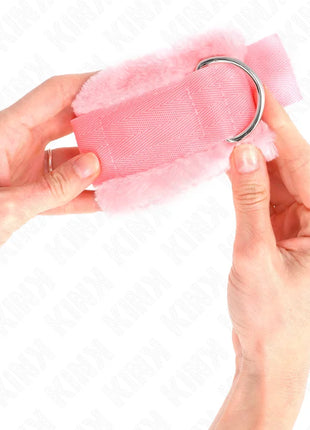 KINK - PELZGEFÜTTERTE HANDGELENKFESSELN ROSA VERSTELLBAR 17-31 CM X 7 CM