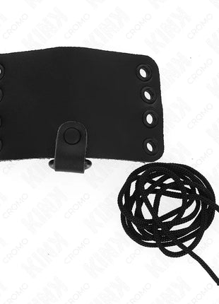 KINK - PENISRING AUS LEDER MIT SCHNÜRVERSCHLUSS UND SCHNÜRSENKEL