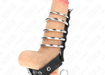 KINK - PENISRING AUS LEDER MIT VERSCHLUSSBAND 21 X 2 CM UND 5 METALLRINGEN VON 3 CM BIS 4 CM