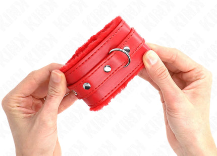 KINK - PREMIUM PELZGEFÜTTERTE HANDGELENKFESSELN ROT MIT ROTEM GÜRTEL VERSTELLBAR 17-29 CM X 6 CM