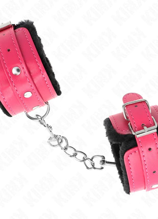 KINK - PREMIUM PELZGEFÜTTERTE HANDGELENKFESSELN SCHWARZ MIT HIMBEERROSEN-GÜRTEL VERSTELLBAR 17-29 CM X 6 CM