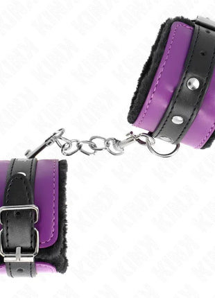KINK - PREMIUM PELZGEFÜTTERTE HANDGELENKFESSELN SCHWARZ MIT LILA / SCHWARZER GÜRTEL VERSTELLBAR 17-29 CM X 6 CM