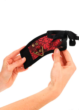 KINK - SCANDAL HANDGELENKSFESSELN ROT-SCHWARZE SPITZENDETAILS 24,5 CM X 6,5 CM