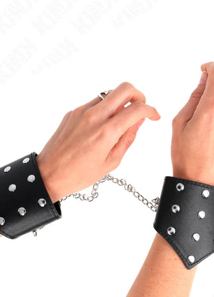 KINK - SCHWARZE ARMBÄNDER IM POINT-STIL MIT KETTE VERSTELLBAR 17-23 CM X 8,5 CM