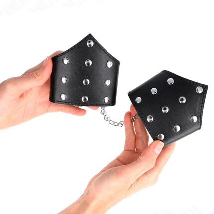 KINK - SCHWARZE ARMBÄNDER IM POINT-STIL MIT KETTE VERSTELLBAR 17-23 CM X 8,5 CM