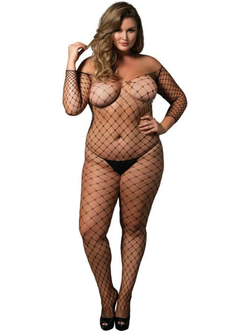Schwarzer off the shoulder fishnet bodystring mit langärmeln und passendem thong von leg avenue in plusgröße gesehen von vorne