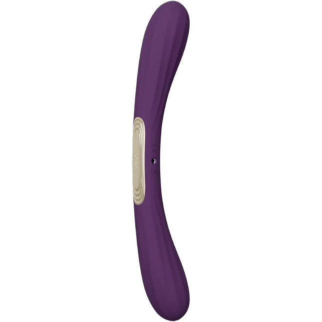 Lelo boomerang doppellender vibrator lila aus silikon mit beigem kreisförmigem bedienfeld und gebogener form