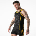 Locker gear black und gelbes camouflage tanktop xl mit bold seitlichen streifen im inspirierten look in verschiedenen farben