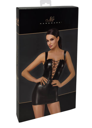 Luxe Schnür-Wetlookkleid: Eleganz & Passform - Minikleid