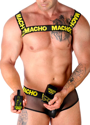 Schwarze transparente mesh-slip mit gelbem macho-logo am bund und den trägern zu macho alpha eau de parfum 30 ml