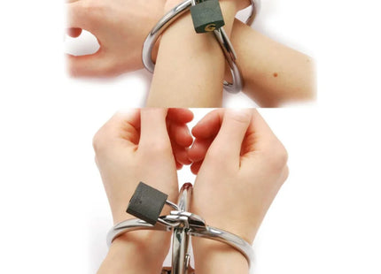 METAL HARD - CRISS-CROSS-HANDSCHELLEN AUS EDELSTAHL