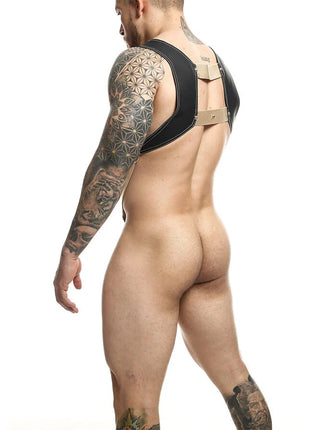 MOB - DNGEON HARNESS MIT GOLDENEM PENISRING EINE GRÖSSE