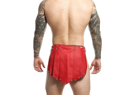 Rote leder shorts mit plissee design und silbernen nieten am saum mob dngeon roter romanda rock einheitsgröße