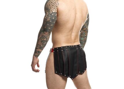 Mob dngeon schwarzer romanda-rock schwarze lederhose mit roter naht und silbernen nieten am rand