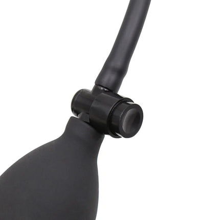 Ohmama fetisch aufgeblasener analplug mit schwarzer gummiballonpumpe, flexiblem schlauch und gewindeverbindung