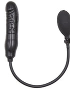 Schwarzer aufblasbarer analplug ohmama fetisch mit strukturierter oberfläche und ballonpumpe