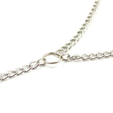 Ohmama fetish silberfarbene metallkette mit klassischem glieddesign und zentralem ringverbinder für 4 nippelklemmen
