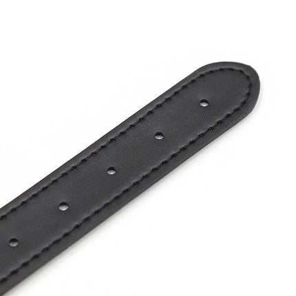 Ohmama fetish black leather watch strap mit präziser naht und gleichmäßig platzierten löchern