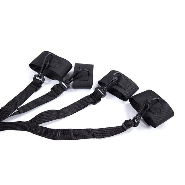 Schwarzes nylon bondage-fesselset von ohmama mit verstellbaren riemen und metall-karabinern für sicherheitsfesselung