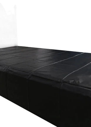 Schwarzes wasserdichtes ohmama fetish einweg pvc blatt mit gesteppten nähten und glatter glänzender oberfläche