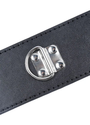 OHMAMA FETISH - HANDGELENKFÜHREN AUS METALL MIT SCHNAPPBEFESTIGUNG - Handschellen für Frauen