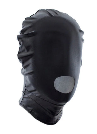 Schwarze glänzende latexhut mit kreisförmiger mundöffnung aus ohmama fetish kollektion mit augen bedeckt