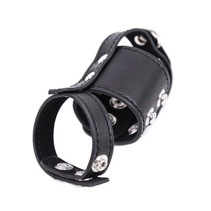 Schwarzes leder-wristcuff mit silbernen metallschnallen und nieten von ohmama fetish keuschheitshülle
