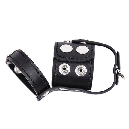 Schwarzes leder-armband mit silbernen metallschnallen und nieten ohmama fetish keuschheitshülle aus leder
