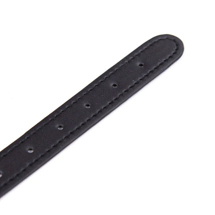 Ohmama fetish kragen spikes punkkragen mit schwarzem lederarmband und präziser stickerei mit gleichmäßig verteilten löchern
