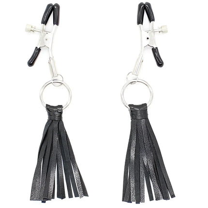 Schwarze ohmama fetish nippelabdeckungen mit quasten aus leder und silbernen metallklammern mit gummigriffen