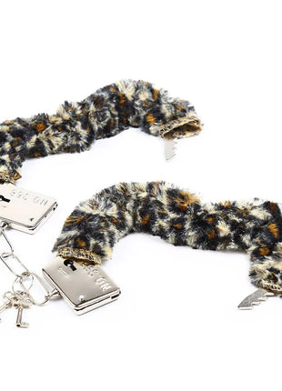 Ohmama fetish samt furlined metall handgelenk-manschetten in leo muster mit silbernen schlössern und schlüsseln