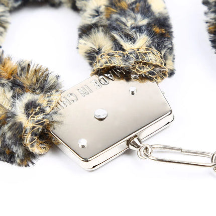 Ohmama Fetish samt furlined metall handgelenk-manschetten mit faux-fell leopardmuster und silberfarbener schnalle