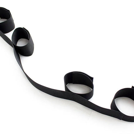 Schwarzer nylonfessel strap mit vier verstellbaren schlaufen für ohmama fetish spreader soft bar handgelenkfessel