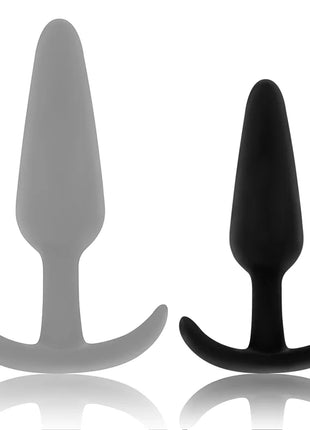 Ohmama silikon-analplug mit kleinem griff aus grauem und schwarzem silikon mit gebogenem ständer sichtbar von hinten
