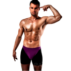 Hoch taillierte sportliche boxer in lila und schwarz aus elastischem material passend für erotische anlässe s m