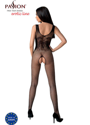 Schwarzer fishnet bodystocking passion bs098 mit aufwendiger spitzenverzierung und rückenfreiem design